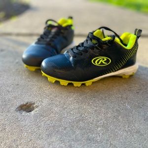 Kids size 12 Rawlings baseball spikes